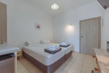 Pavlos Place - 123
