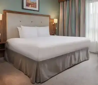 DoubleTree by Hilton London Angel Kings Cross - 2