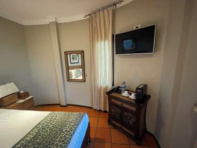 Beyond The Blue Horizon Boutique Bungalows - 77
