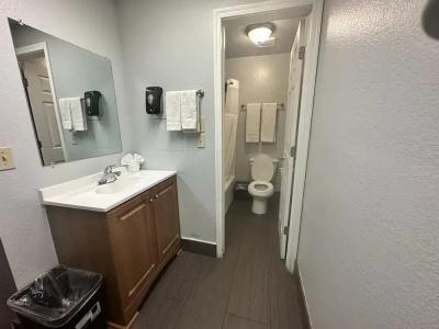 Canyon Inn - 8