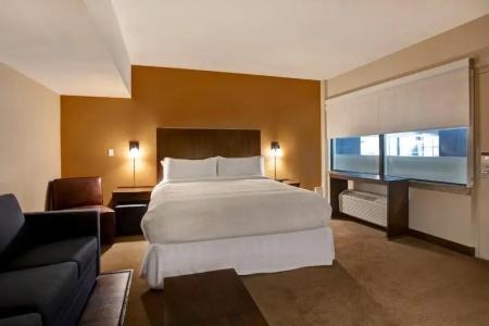 Four Points by Sheraton - 68