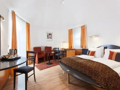 Nestroy Wien - 60