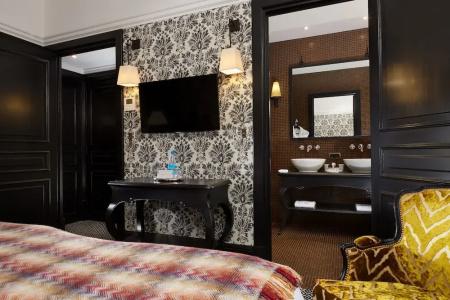 Le Pavillon de la Reine & Spa - Small Luxurys of the World - 60