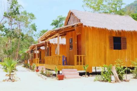 Dolphin Bay - 16