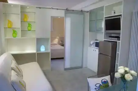 Eros Residence - 23