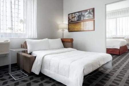 Fairfield Inn & Suites by Marriott - 27
