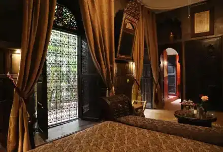 Riad Ilayka - 33