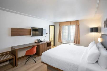 Quality Inn - 45