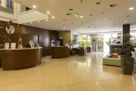 Lion's Garden - 35