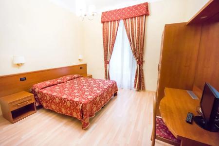 Funny Palace Hostel - 3