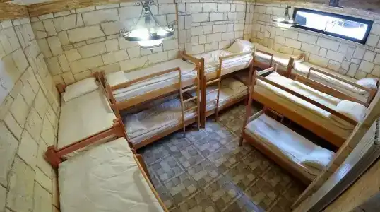 Retro Hostel & Tours - 21