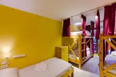 Batumi Surf Hostel - 30