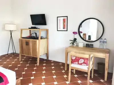 Peppercorn Beach Resort - 4