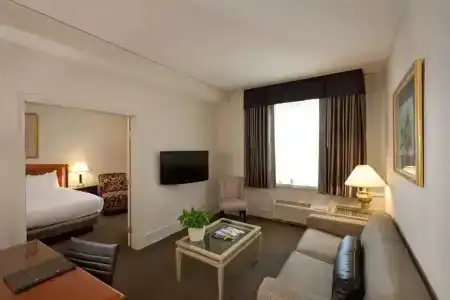 Hilton Netherland Plaza - 65