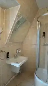 Enjoy Inn - 60