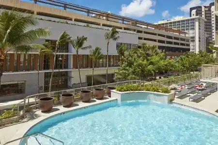 Hilton Garden Inn Waikiki Beach - 18