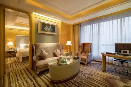 Sunshine Zhangjiajie - 150