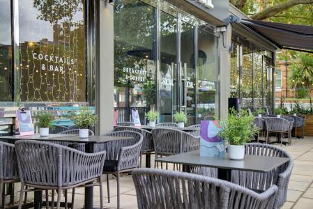 Premier Inn Hampstead - 14