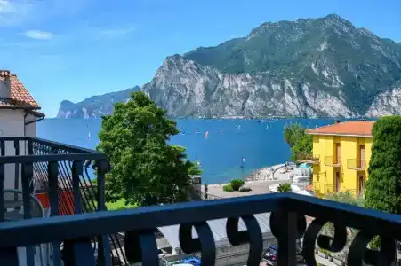 Benaco - 137
