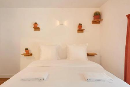 Not Hotel - 40