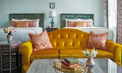 Pontchartrain St. Charles Avenue - 23