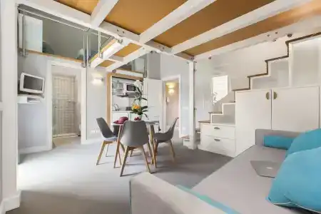La Piazzetta Guest House - 123