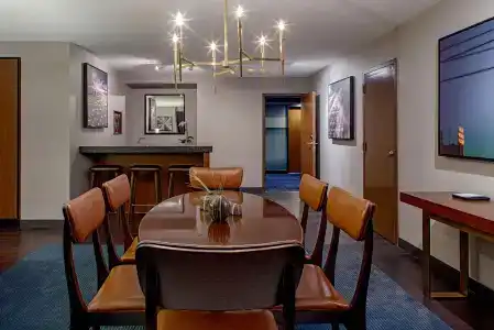 Hyatt Regency - 16