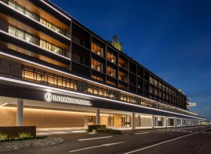 Intercontinental Yokohama Pier 8, An Ihg - 0