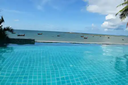 Royal Phala Cliff Beach Resort - 10