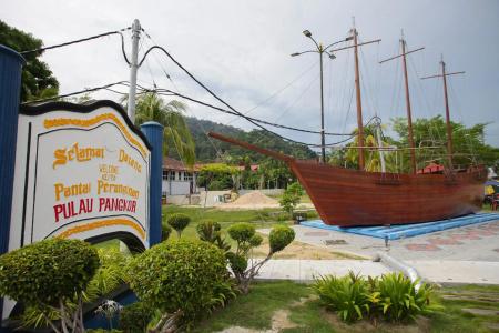 Anjungan Beach - 15