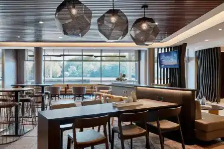 SpringHill Suites by Marriott Winter Park - 10
