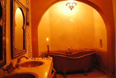 Riad Ben Youssef - 25
