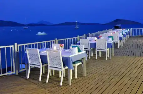 Luga Boutique & Beach - 16