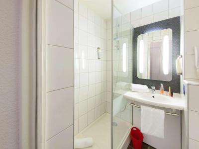 ibis budget Montpellier Sud Près d'Arènes - 7