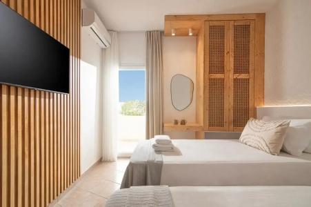 Elea Suites & Residences - 128
