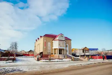 Восток - 9