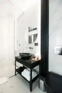 The Location - 14