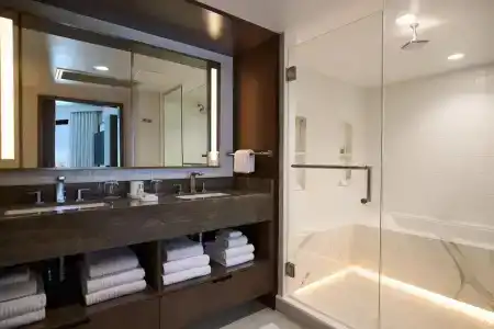 Vea, a Marriott & Spa - 138