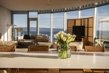 Radisson Blu Resort & Spa - 142