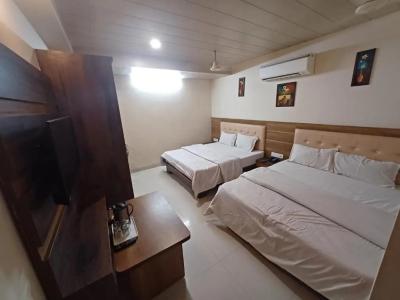 Star Inn - 49