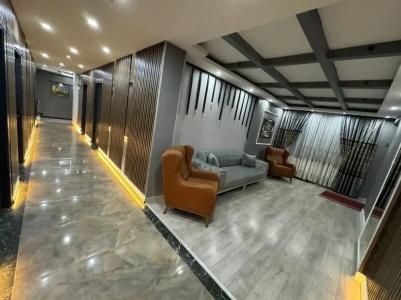 Comfort Suite Van - 14