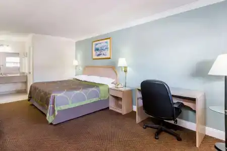 Super 8 by Wyndham Ft Walton Beach - 0
