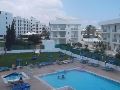 Livas - 16