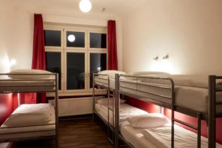 Ballhaus Berlin Hostel - 24