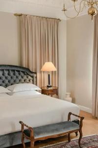 Noble Suites - 180