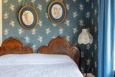 Martine Inn - 24