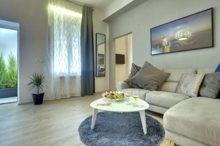 d&a Center  With Free Parking - 39