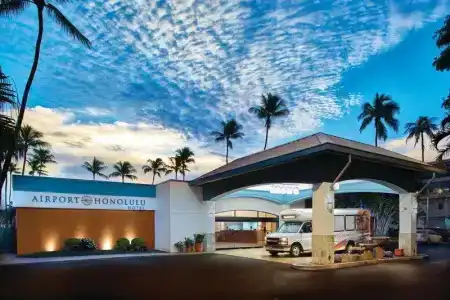 Airport Honolulu - 36