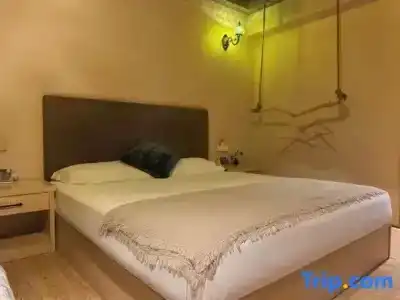 Kunming Changyue - 40