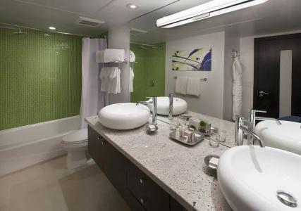 Sunset Marquis - 8